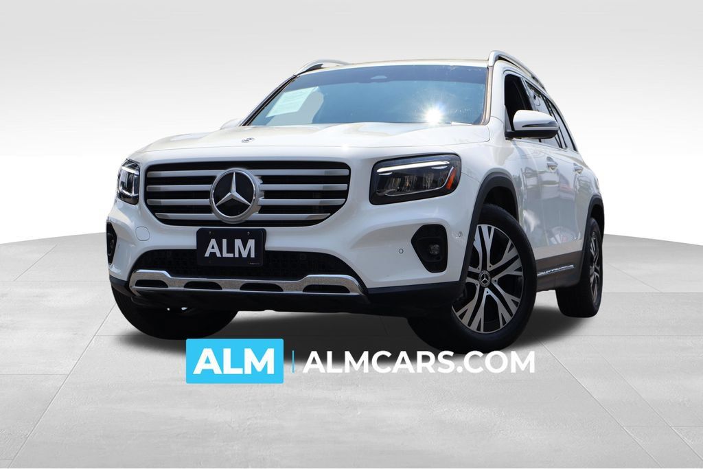 Used 2024 Mercedes-Benz GLB 250 image 1