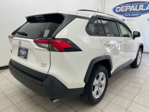 Used 2019 Toyota RAV4 XLE w/ Convenience Package AWD/4WD image 21
