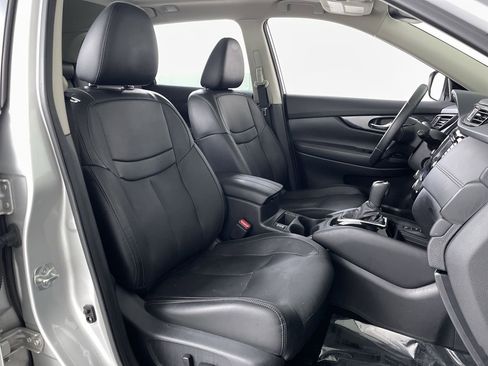 Used 2019 Nissan Rogue SL w/ Premium Package image 27