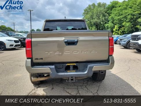 Used 2024 Toyota Tacoma TRD Off-Road AWD/4WD image 4