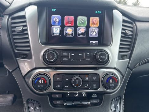 Used 2015 Chevrolet Tahoe LT image 17