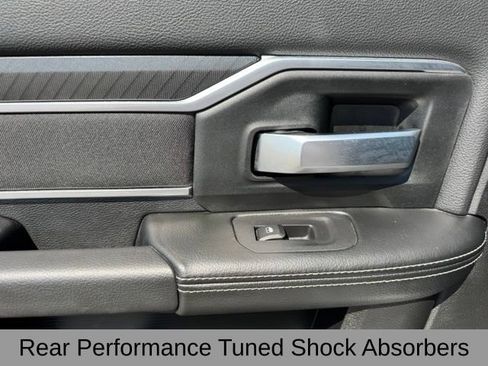 Certified 2025 RAM 2500 Big Horn AWD/4WD image 18