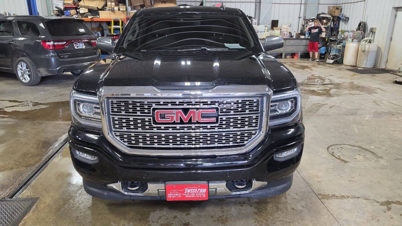 Used 2018 GMC Sierra 1500 Denali w/ Denali Ultimate Package AWD/4WD image 3