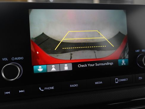 Used 2025 Honda Civic Sport image 27