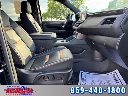 Used 2024 GMC Yukon XL AT4 w/ AT4 Premium Plus Package AWD/4WD image 55