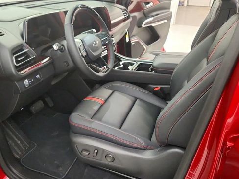 New 2026 Chevrolet Traverse RS FWD image 21