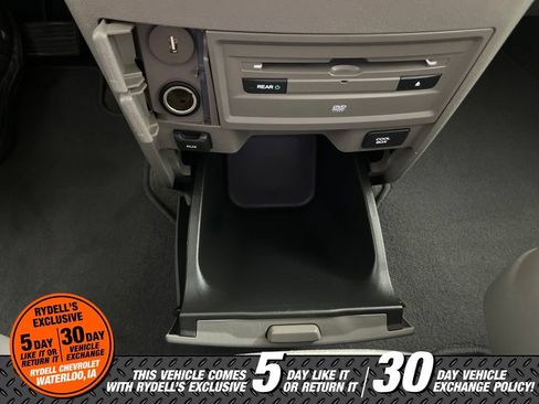 Used 2015 Honda Odyssey EX-L image 31