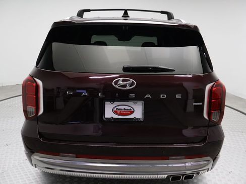 Used 2023 Hyundai Palisade Calligraphy image 10