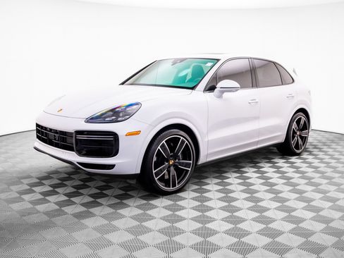 Used 2023 Porsche Cayenne Turbo AWD/4WD image 1