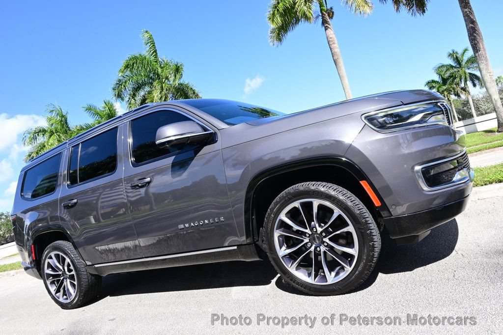 Used 2022 Jeep Wagoneer Series III w/ Premium Group I RWD image 1
