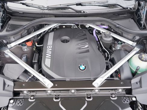 New 2026 BMW X7 xDrive40i w/ Executive Package image 21