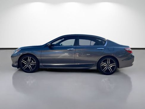 Used 2017 Honda Accord Sport image 6