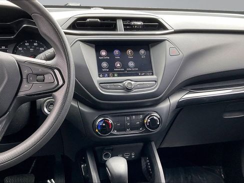 Used 2021 Chevrolet TrailBlazer LT image 6