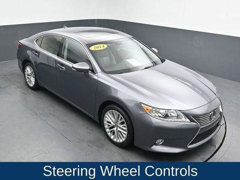 Used 2014 Lexus ES 350 w/ Luxury Package image 21