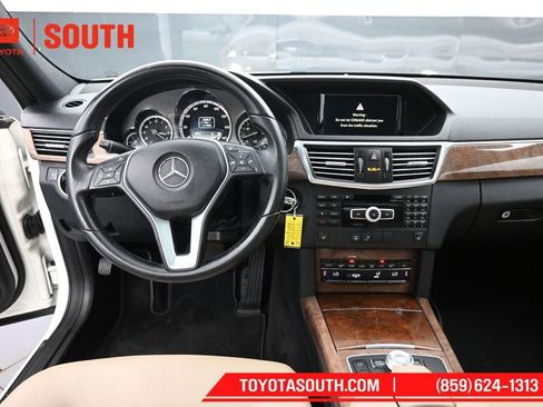 Used 2012 Mercedes-Benz E 350 4MATIC Sedan image 11