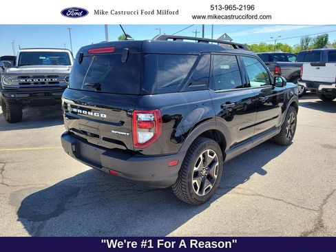 Certified 2023 Ford Bronco Sport Outer Banks w/ Tech Package AWD/4WD image 5