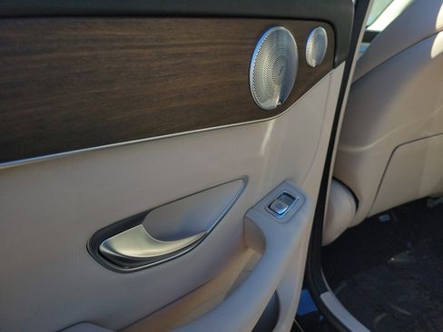 Certified 2020 Mercedes-Benz GLC 300 4MATIC image 12