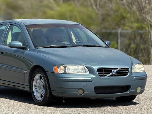 Used 2005 Volvo S60 2.5T image 15