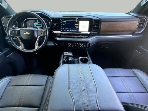 Used 2023 Chevrolet Silverado 1500 High Country RWD image 15