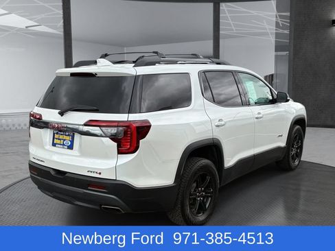 Used 2023 GMC Acadia AT4 AWD/4WD image 5