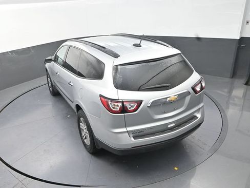 Used 2017 Chevrolet Traverse LS AWD/4WD image 27