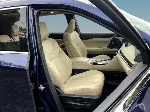 Certified 2023 INFINITI QX60 Sensory w/ Vision Package AWD/4WD image 28