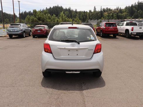 Used 2015 Toyota Yaris L FWD image 6