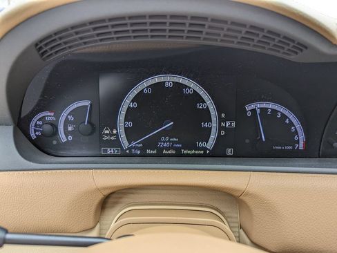 Used 2013 Mercedes-Benz CL 550 4MATIC image 19