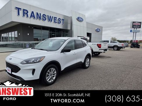 Used 2022 Ford Escape SE AWD/4WD image 1