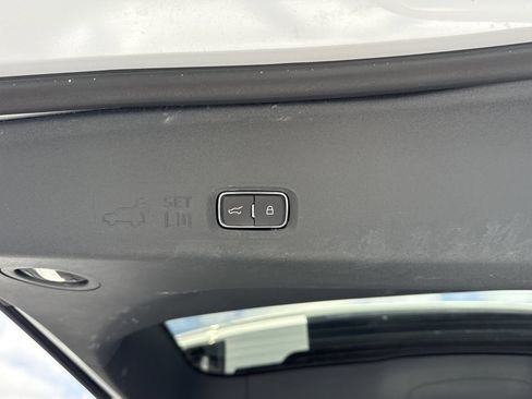 Certified 2025 Ford Expedition Active AWD/4WD image 26