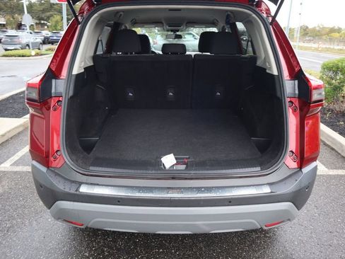 Certified 2023 Nissan Rogue SV image 31