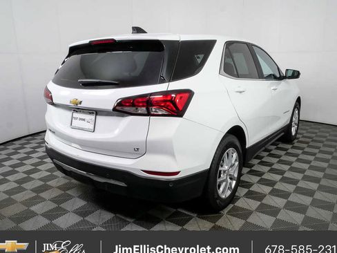 Certified 2024 Chevrolet Equinox LT image 3