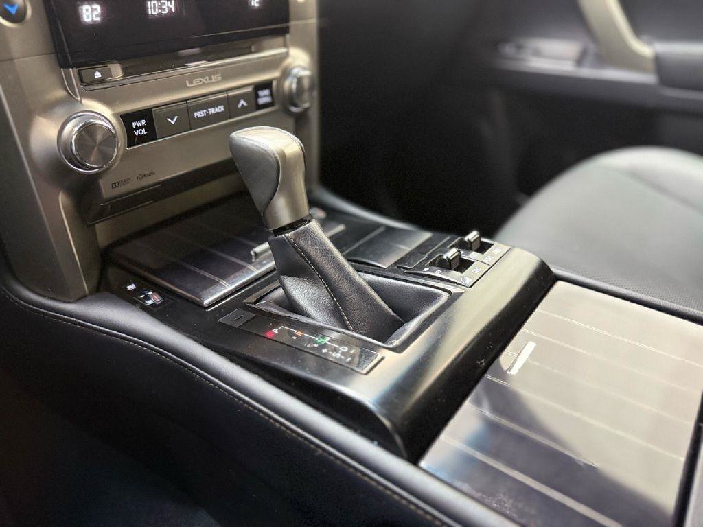 Used 2020 Lexus GX 460 Premium w/ Premium Package AWD/4WD image 21