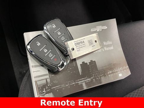 Used 2022 Chevrolet Malibu LS image 5