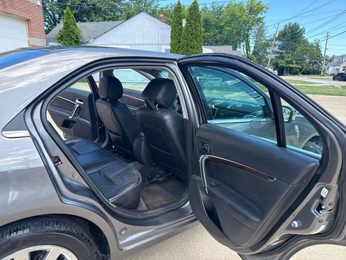 Used 2011 Lincoln MKZ AWD image 13