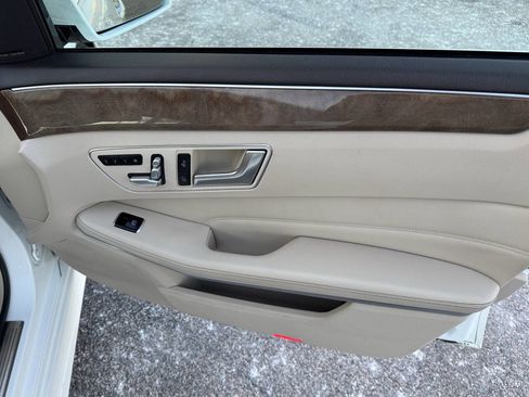 Used 2015 Mercedes-Benz E 350 4MATIC Sedan w/ Premium 1 Package image 20