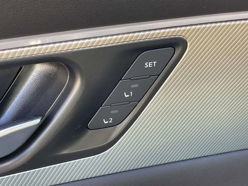 Certified 2025 Nissan Murano SL image 18