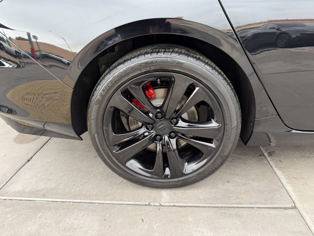 Used 2025 Acura TLX w/ Technology Package FWD image 15