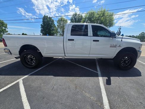 Used 2014 RAM 2500 Tradesman w/ Chrome Appearance Group image 8