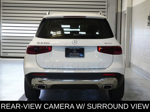 New 2026 Mercedes-Benz GLB 250 4MATIC image 7
