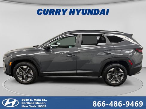 Used 2025 Hyundai Tucson SEL AWD/4WD image 2