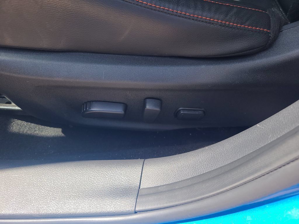 Certified 2024 Nissan Sentra SR w/ SR Premium Package FWD image 19