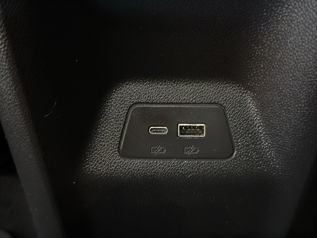 Used 2024 Buick Envision Preferred AWD/4WD image 13