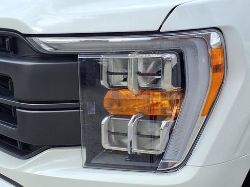Used 2023 Ford F150 Lariat AWD/4WD image 10