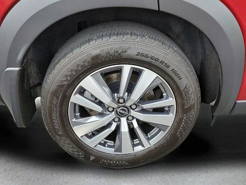 Used 2024 Nissan Pathfinder SL image 7