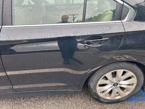 Used 2015 Subaru Legacy 2.5i Premium w/ Moonroof Package AWD/4WD image 16