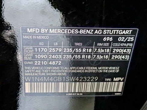 Used 2025 Mercedes-Benz GLB 250 image 22