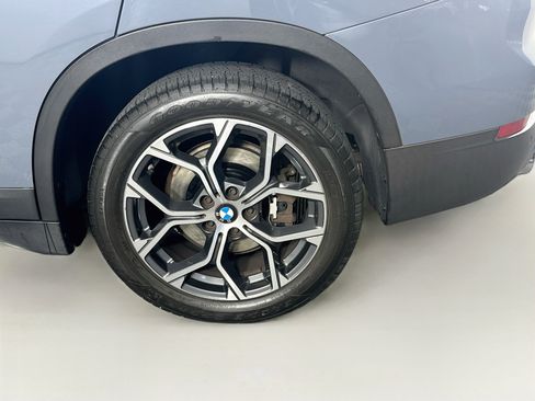 Used 2021 BMW X1 xDrive28i w/ Convenience Package AWD/4WD image 11