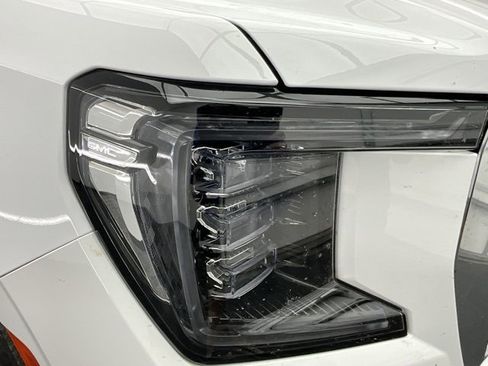 Used 2023 GMC Yukon Denali w/ Max Trailering Package image 29