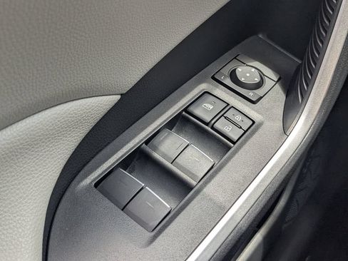 Used 2025 Toyota RAV4 XLE FWD image 10